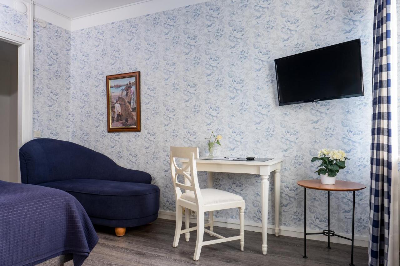 Hotel Vaennaes Vannas エクステリア 写真